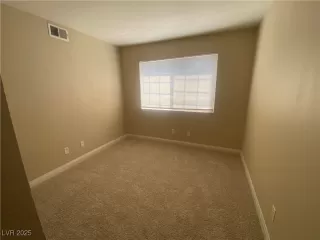 Photo #6: 2704166 Listing 