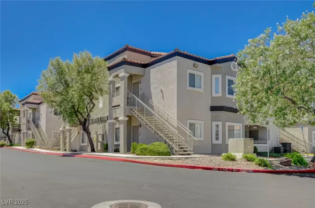 MLS: 2704201 Condo For Sale