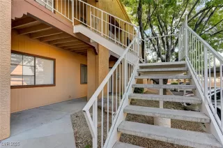 Photo #1: 2704228 Listing 