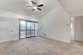 Photo #5: 2704228 Listing 