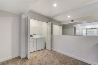 Photo #6: 2704228 Listing 