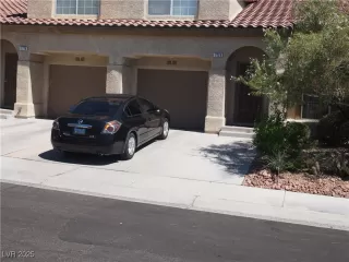 Photo #1: 2704235 Listing 