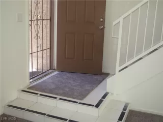 Photo #3: 2704235 Listing 