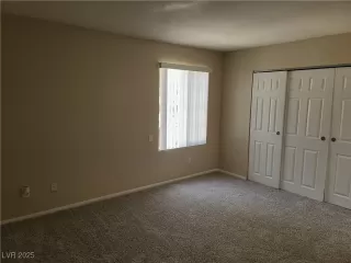 Photo #4: 2704254 Listing