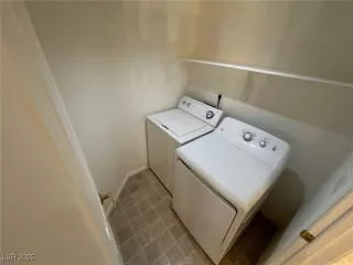 Photo #5: 2704267 Listing 