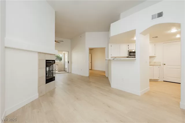 MLS: 2704300 Condo For Sale