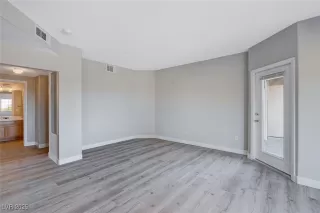 Photo #3: 2704381 Listing 