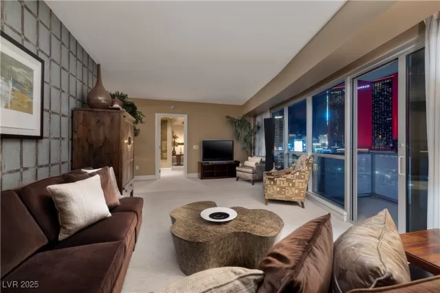 MLS: 2704417 Condo For Sale