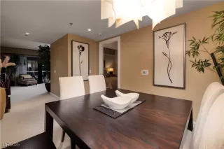 Photo #5: 2704417 Listing 