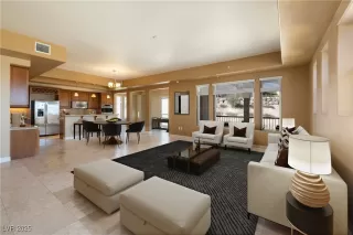 Photo #1: 2704420 Listing 