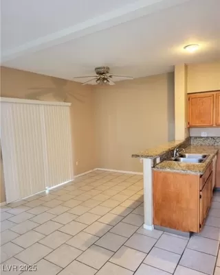 Photo #3: 2704427 Listing