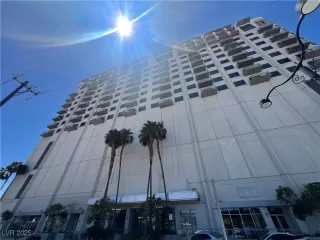 Photo #1: 2704437 Listing 