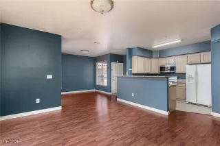 Photo #4: 2704515 Listing 