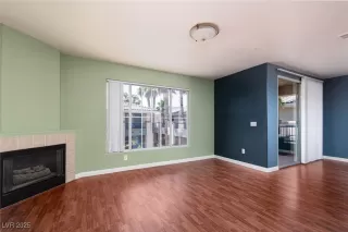 Photo #5: 2704515 Listing 