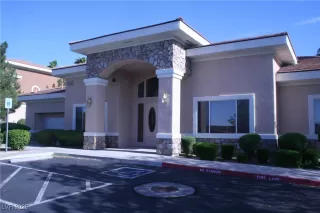 Photo #2: 2704531 Listing 