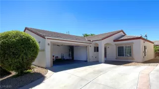 Photo #1: 2704539 Listing 