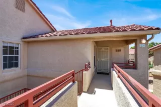 Photo #1: 2704581 Listing 