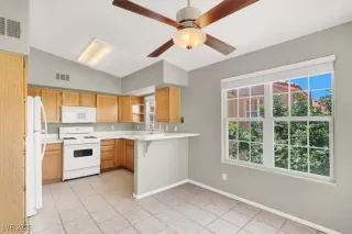 Photo #4: 2704581 Listing 