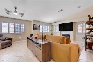 Photo #6: 2704585 Listing 