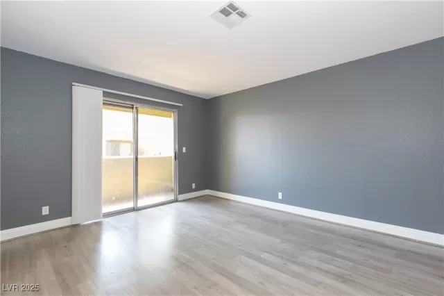 MLS: 2704603 Condo For Sale