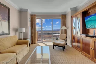 Photo #4: 2704641 Listing 