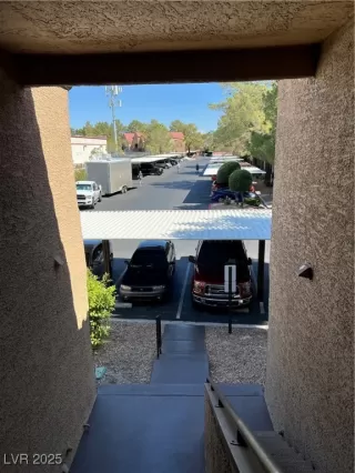 Photo #4: 2704663 Listing 