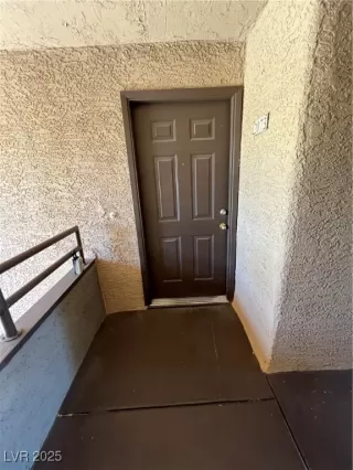 Photo #6: 2704663 Listing 