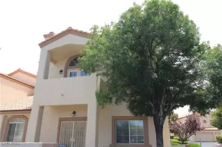 Photo #1: 2704699 Listing