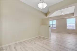 Photo #1: 2704777 Listing