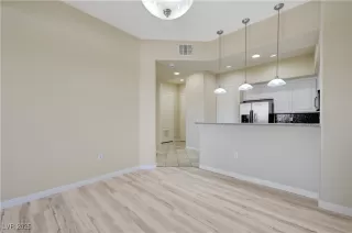 Photo #2: 2704777 Listing