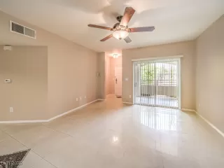 Photo #1: 2704788 Listing 