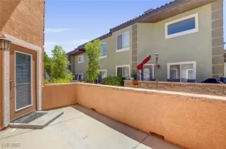 Photo #4: 2704799 Listing 