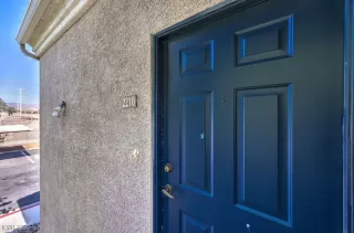 Photo #1: 2704805 Listing