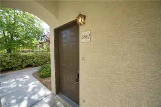 Photo #2: 2704849 Listing 