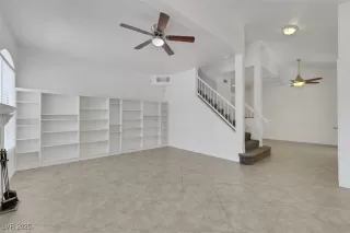 Photo #3: 2704869 Listing 