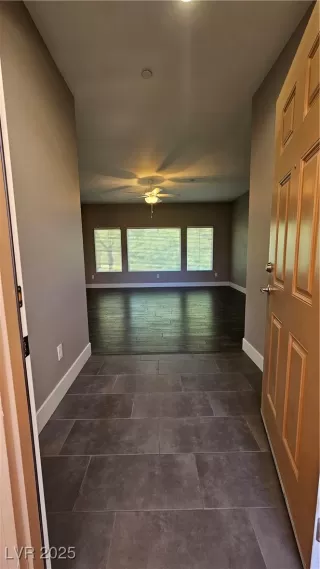 Photo #2: 2704904 Listing 