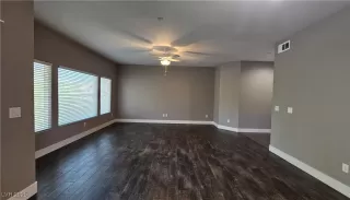 Photo #4: 2704904 Listing 