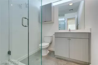 Photo #5: 2704958 Listing 