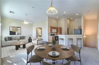 Photo #2: 2704997 Listing