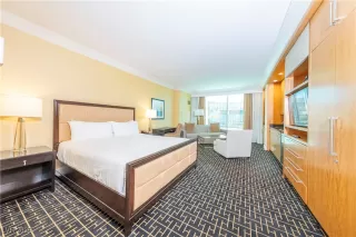 Photo #3: 2705003 Listing