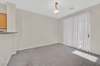 Photo #4: 2705036 Listing 