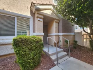 Photo #1: 2705049 Listing 