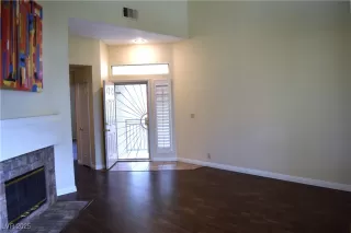 Photo #6: 2705059 Listing 