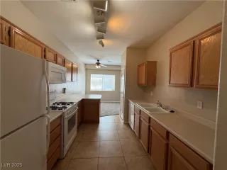 Photo #6: 2705066 Listing 
