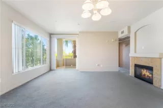 Photo #5: 2705070 Listing 