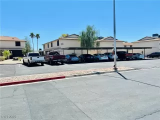 Photo #2: 2705071 Listing 