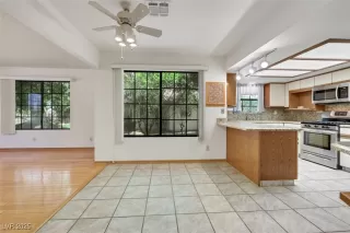 Photo #4: 2705075 Listing 