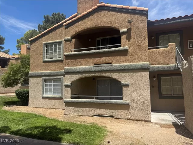 MLS: 2705110 Condo For Sale