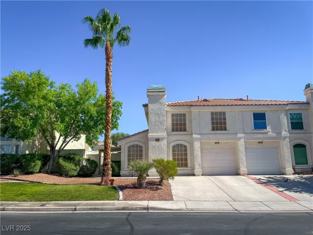 MLS: 2705126 Condo For Sale