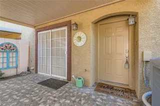 Photo #3: 2705141 Listing 